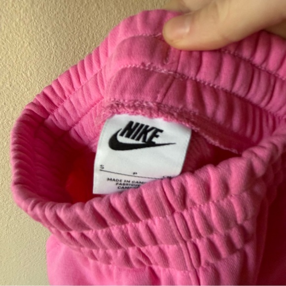 Nike Women's Vibrant Pink Athletic Shorts - Picture 3 of 3